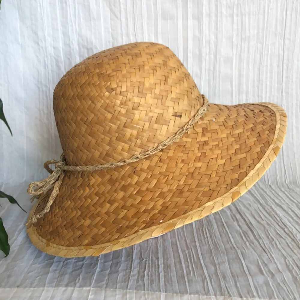 Women wicker thick weave medium brim summer sun hat w/rattan tie